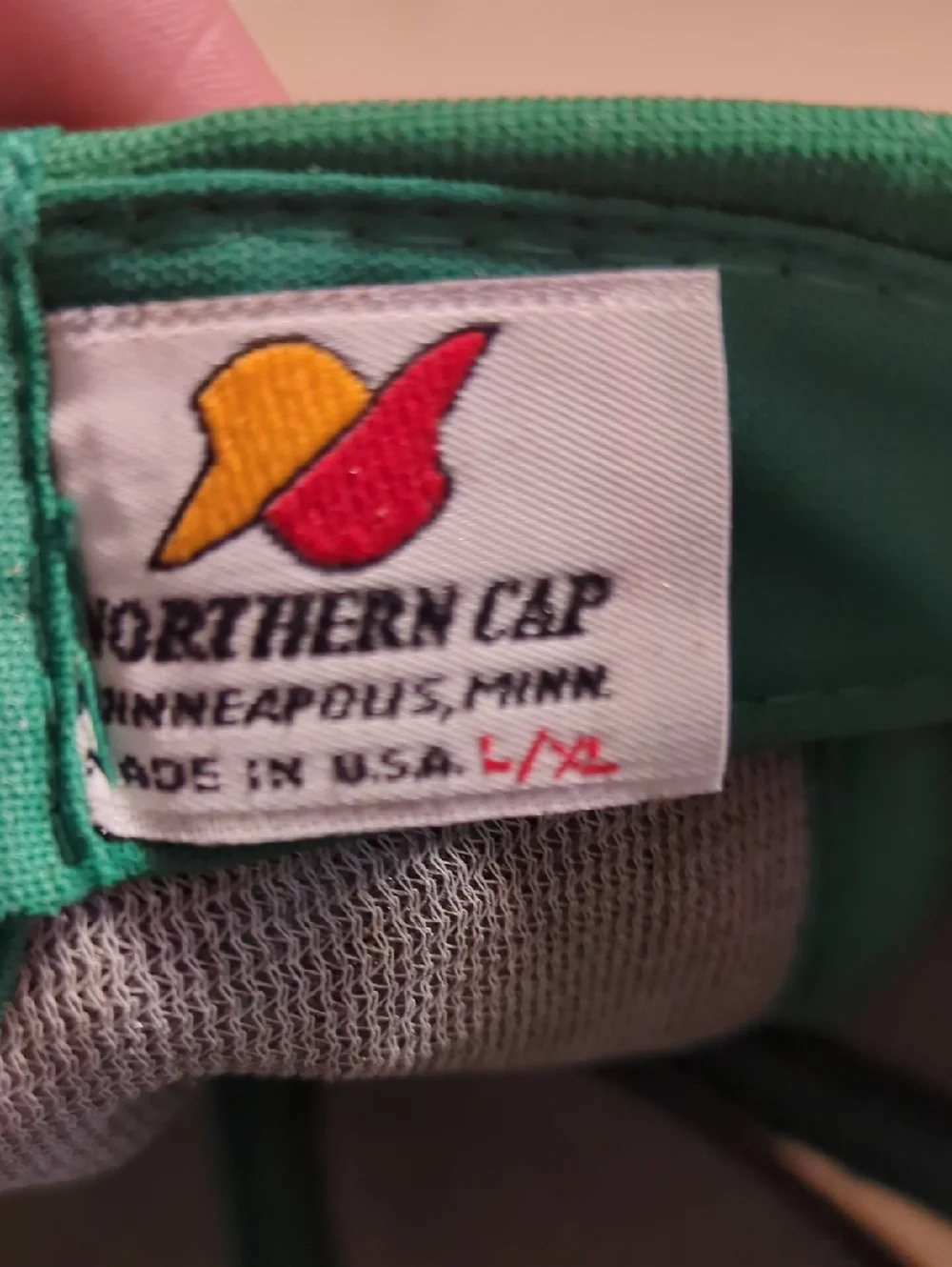 Vintage USA MADE Pioneer Farm Seed AG Trucker Hat Snapback Cap‎ NOS NWOT